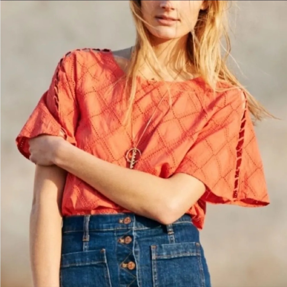 Madewell Embroidered Eyelet Lattice Top size Medium